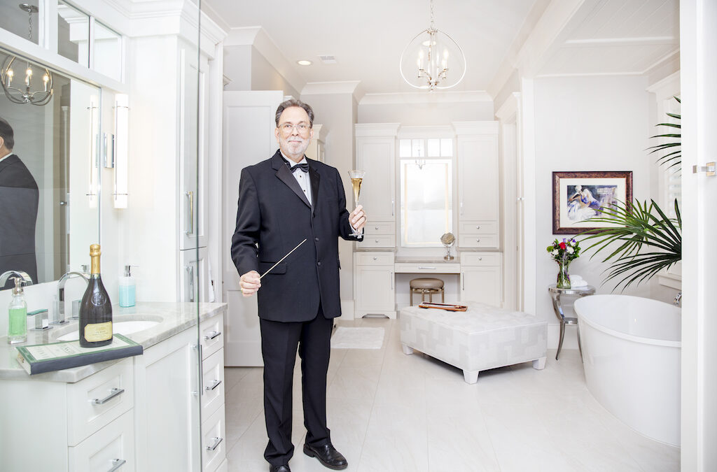 Musicians in Bathrooms featuring Tim Reynolds: Hilton Head Choral Society Conductor/Artistic Director