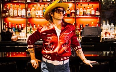 Outlaws  for a Cause